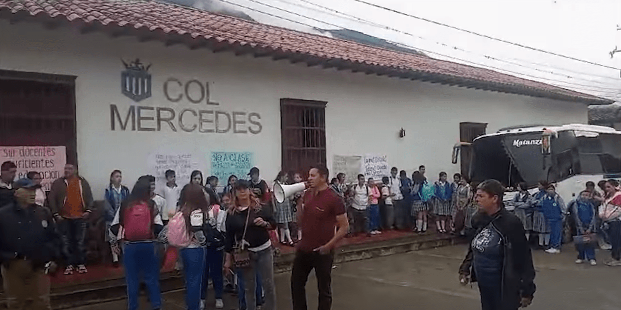 En Matanza y Vetas también exigen nombramiento de docentes.