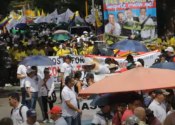 SES y CUT convocan a participar en el paro nacional de 48 horas, los días 28 y 29 de mayo