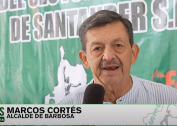 Marcos Cortez Alcalde de Barbosa Fecode y SES realizaron en Barbosa, Santander, el primer Foro Provincial Vélez: Ley Orgánica de Competencias en el marco de la reforma al Sistema General de Participaciones.