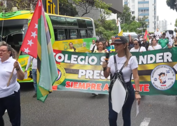 Los docentes de Santander participaron en el paro convocado por Fecode.